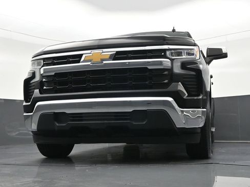 Used 2023 Chevrolet Silverado 1500 LT image 34
