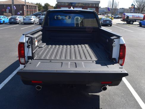 New 2026 Honda Ridgeline Sport image 8