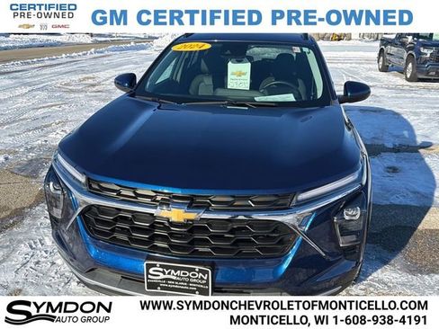 Certified 2024 Chevrolet Trax LT w/ Driver Confidence Package image 8
