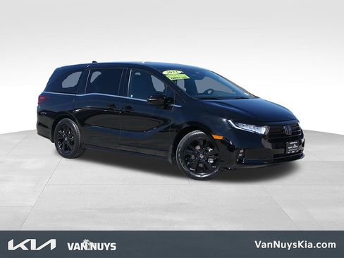 Used 2023 Honda Odyssey Sport image 30