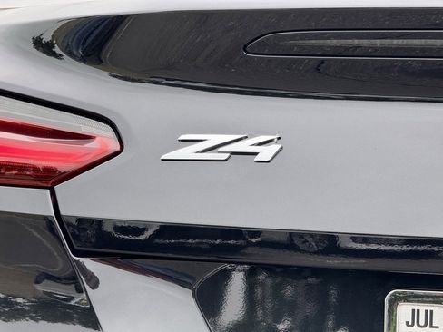 Certified 2023 BMW Z4 sDrive30i w/ Shadowloine Package image 11