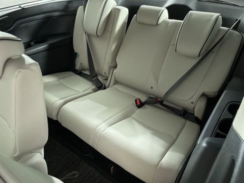 New 2026 Honda Odyssey Touring image 44