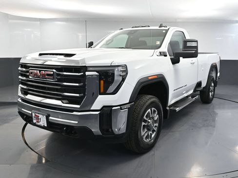 Used 2025 GMC Sierra 3500 SLE w/ SLE Convenience Package AWD/4WD image 13