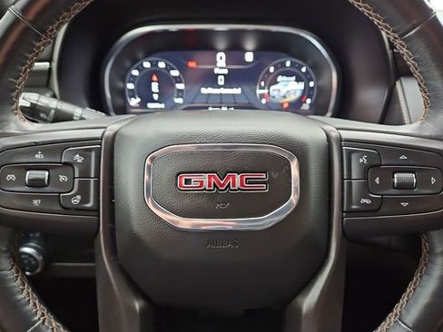 Used 2022 GMC Yukon AT4 image 14