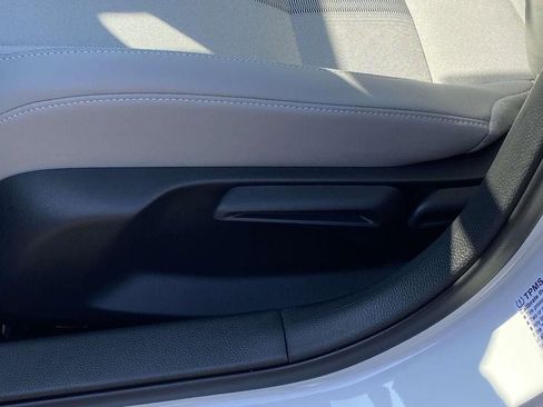 New 2025 Honda Civic Sport image 12