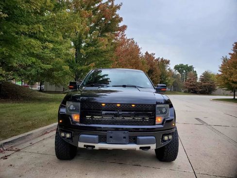 Used 2013 Ford F150 Raptor w/ Luxury Equipment Group image 2