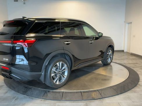 Certified 2023 INFINITI QX60 Luxe w/ Cargo Package AWD/4WD image 8