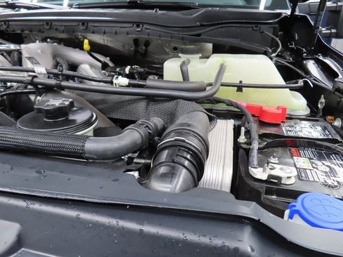 Used 2025 Ford F250 Lariat w/ Lariat Ultimate Package image 32