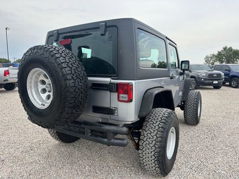 Used 2015 Jeep Wrangler Sport w/ Connectivity Group image 9