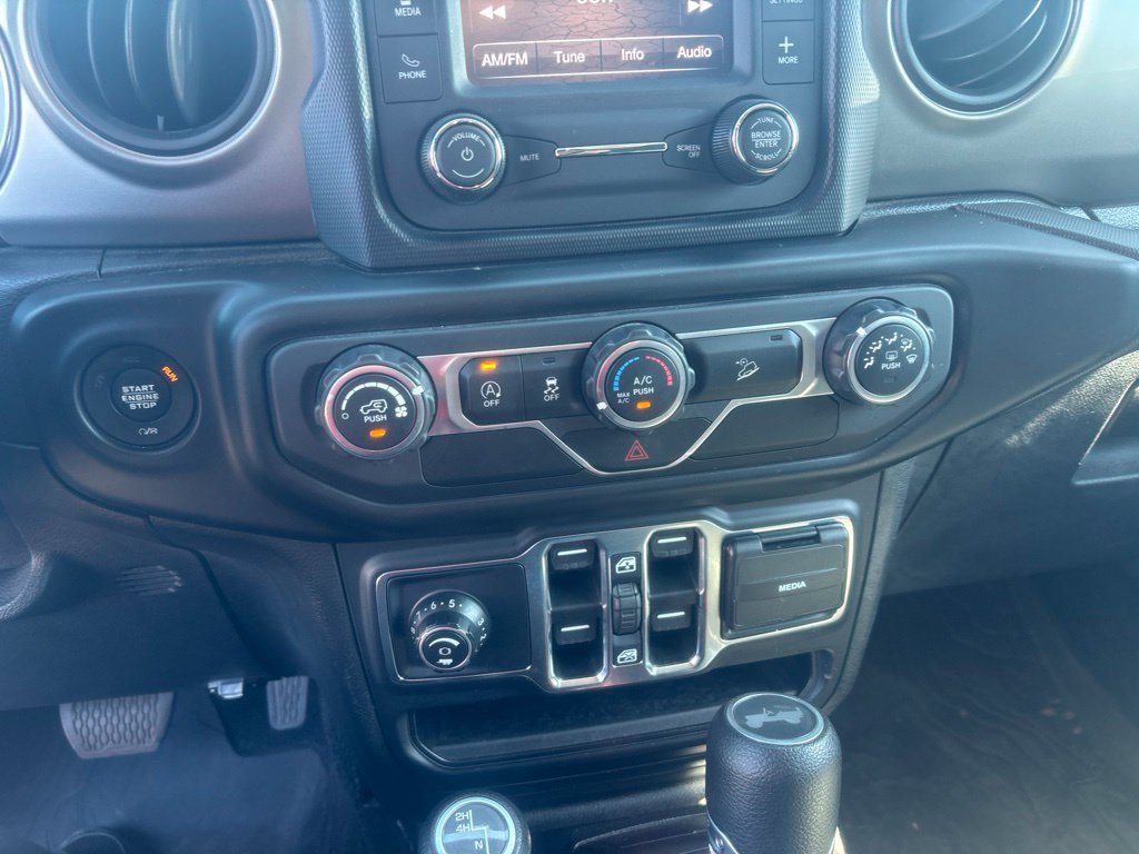 Used 2020 Jeep Wrangler Unlimited Sport S AWD/4WD image 24