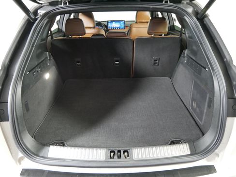 Used 2022 Lincoln Nautilus Reserve AWD/4WD image 18