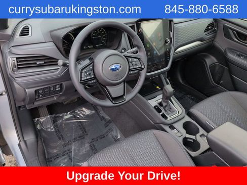 Used 2025 Subaru Forester Premium image 15