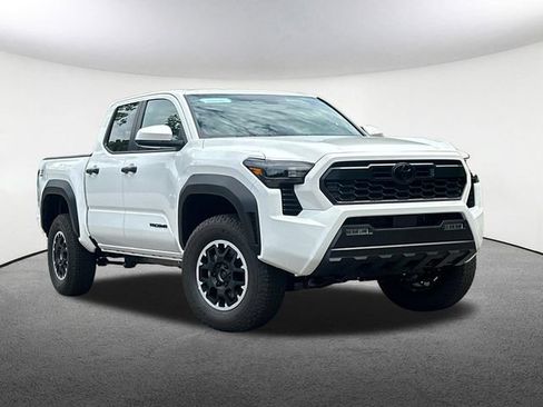 New 2026 Toyota Tacoma TRD Off-Road AWD/4WD image 2