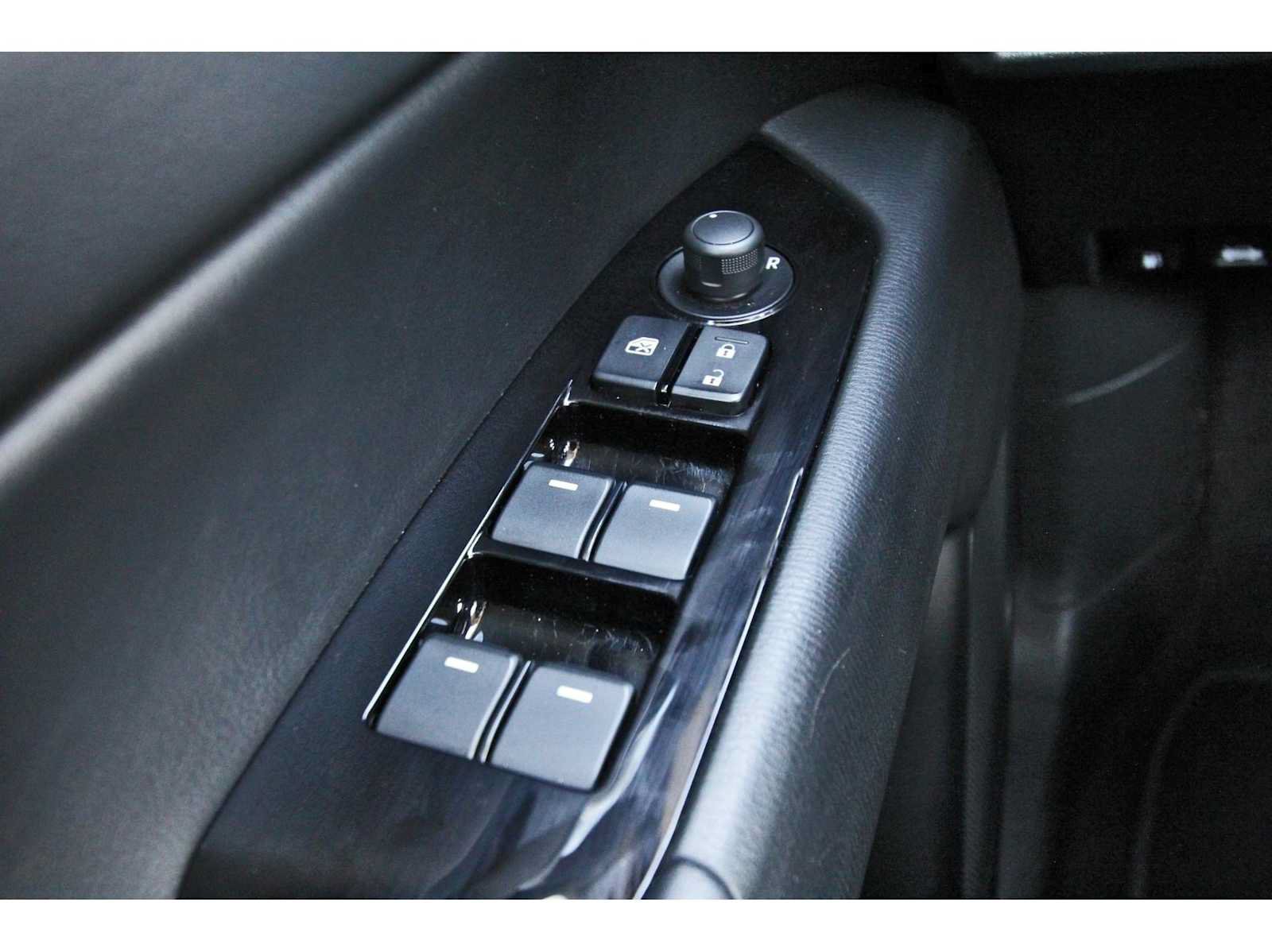 Used 2025 MAZDA CX-5 AWD 2.5 S w/ Select Package image 20