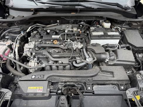 Used 2024 Toyota Corolla Cross L FWD image 24