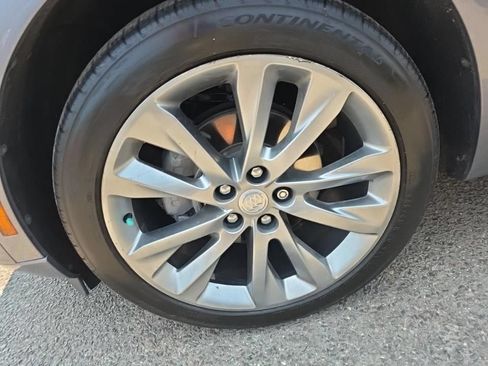 Used 2021 Buick Envision Avenir w/ Technology Package II AWD/4WD image 4