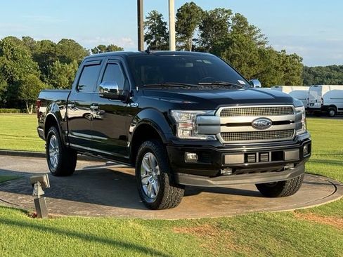 Used 2020 Ford F150 Platinum w/ Equipment Group 701A Luxury AWD/4WD image 9