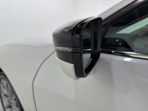 Certified 2021 Acura TLX image 9