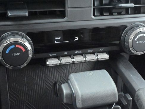 Used 2025 Toyota Tacoma SR5 image 20