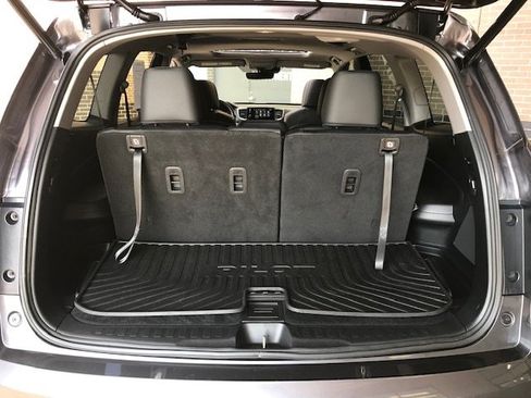 Used 2021 Honda Pilot EX-L image 11