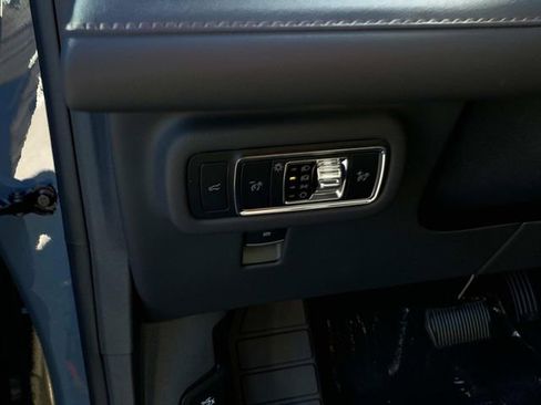 New 2026 Lincoln Nautilus Reserve w/ Jet Appearance Package AWD/4WD image 14