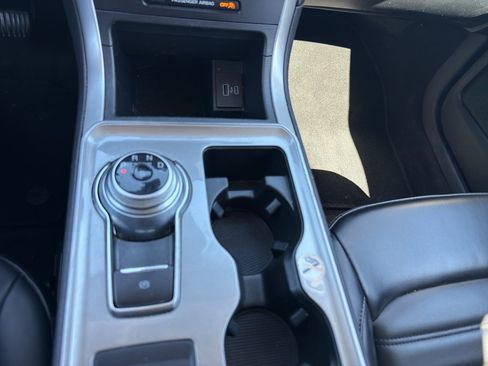 Used 2024 Ford Edge SEL AWD/4WD image 12