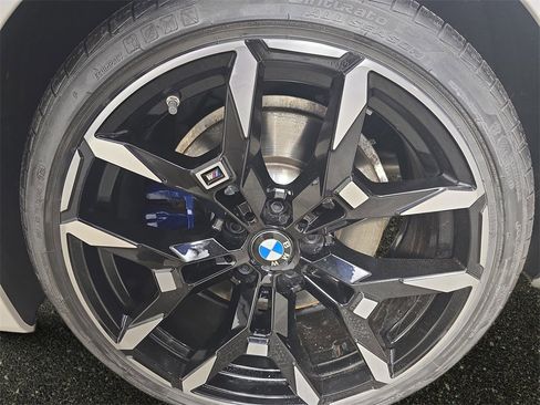 Certified 2025 BMW 440i xDrive Coupe w/ Premium Package image 33