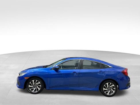 Used 2016 Honda Civic EX image 2