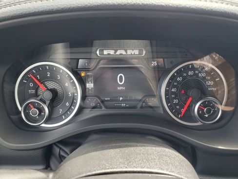 New 2026 RAM 1500 Laramie AWD/4WD image 12
