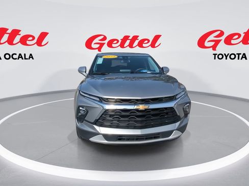 Used 2023 Chevrolet Blazer LT image 3
