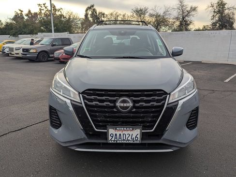 Certified 2022 Nissan Kicks SV w/ Exterior Package image 9