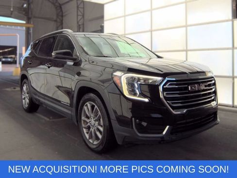 Used 2023 GMC Terrain SLT FWD image 1
