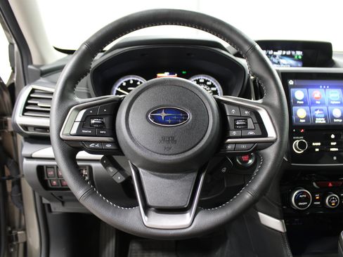 Used 2019 Subaru Forester Limited w/ Popular Package #3 AWD/4WD image 9