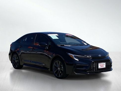 Certified 2026 Toyota Corolla SE FWD image 12