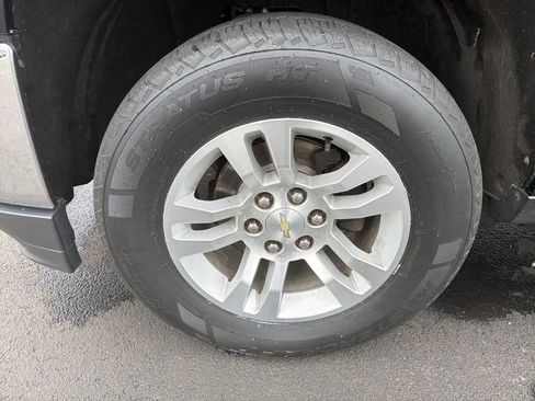 Used 2017 Chevrolet Silverado 1500 LT w/ LT Plus Package image 10