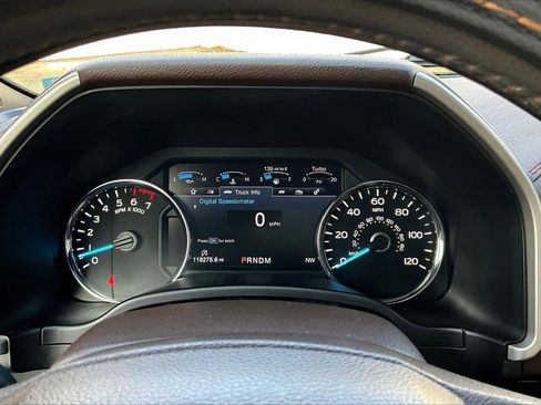 Used 2018 Ford F150 King Ranch w/ Equipment Group 601A Luxury image 9