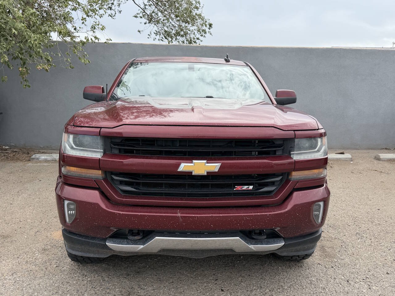Used 2017 Chevrolet Silverado 1500 LT w/ All Star Edition AWD/4WD image 3