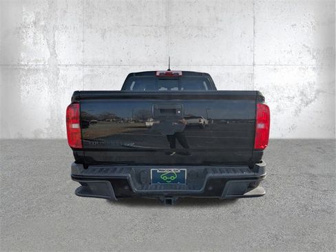 Used 2019 Chevrolet Colorado Z71 w/ LPO, Premium Interior Package image 5