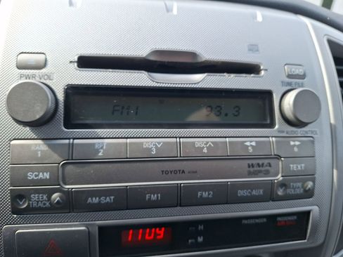 Used 2011 Toyota Tacoma Base w/ TRD Sport Pkg image 27