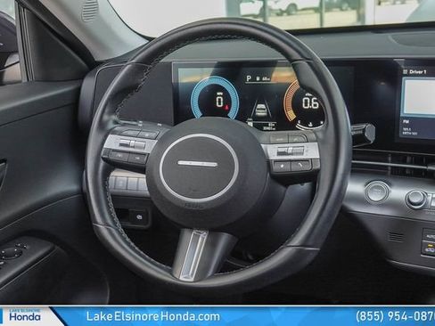 Used 2025 Hyundai Kona SEL FWD image 22