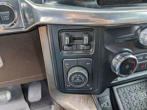 Used 2025 Ford F150 King Ranch image 27