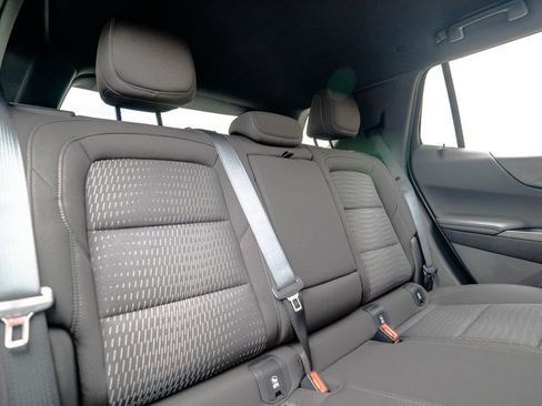 New 2026 Chevrolet Equinox LT FWD image 30
