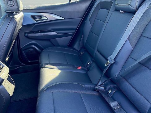 Used 2024 Chevrolet Equinox EV LT image 24