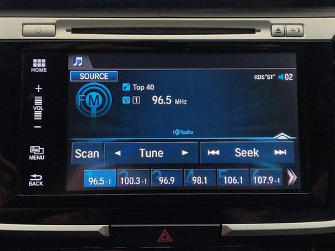 Used 2017 Honda Accord EX-L image 25
