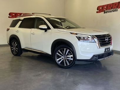 Used 2023 Nissan Pathfinder Platinum w/ Cargo Package