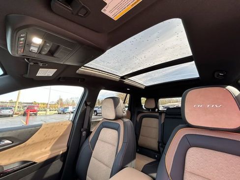 New 2026 Chevrolet Equinox ACTIV w/ Convenience Package III image 31