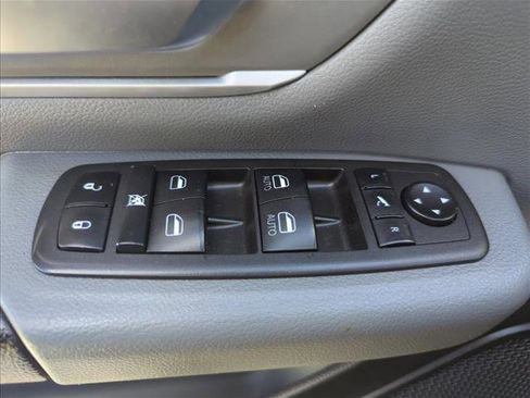 Used 2022 RAM 1500 Big Horn RWD image 22