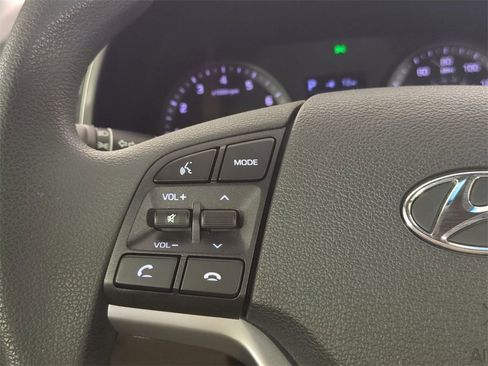 Certified 2020 Hyundai Tucson SE image 27