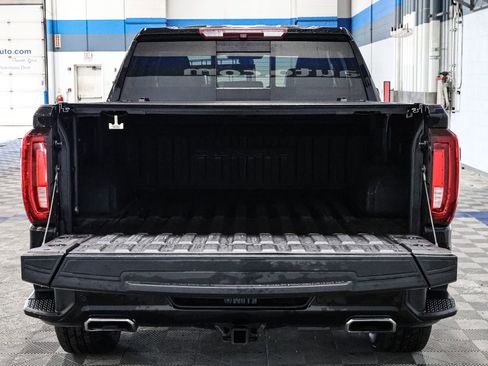 Used 2019 GMC Sierra 1500 Denali w/ Technology Package AWD/4WD image 19