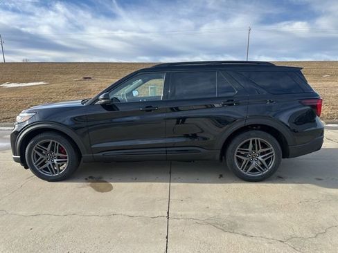 New 2026 Ford Explorer ST image 6